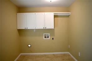 1207 E Fitzgerald Street - Photo 12