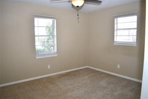 1207 E Fitzgerald Street - Photo 6