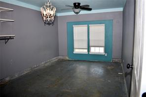 1207 E Fitzgerald Street - Photo 9