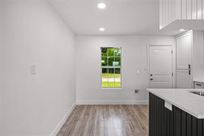 5225 Urbanview Street - Photo 12