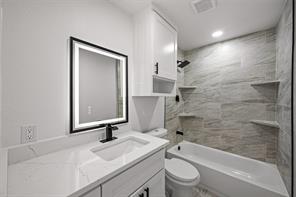 5225 Urbanview Street - Photo 15