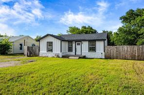 5225 Urbanview Street - Photo 2