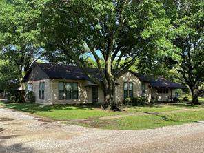 604 Harrel Avenue - Photo 2