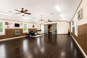 1112 Spruiell Street - Photo 6