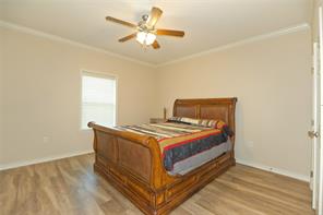 318 E 4th Street - Photo 23