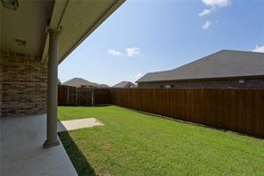 318 E 4th Street - Photo 25