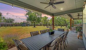 931 N Pecan Street - Photo 34