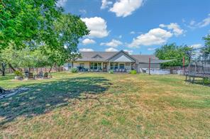931 N Pecan Street - Photo 38