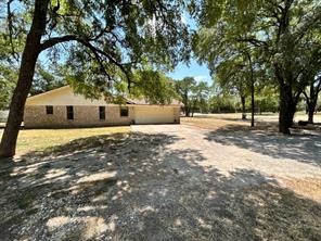 137 County Road 1759A - Photo 29