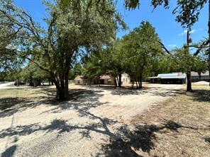 137 County Road 1759A - Photo 4