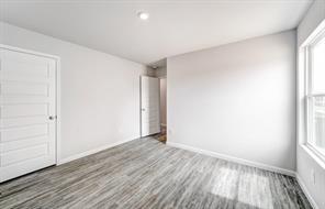 413 Poplar Court - Photo 4