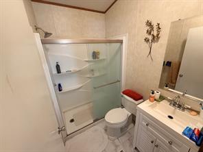 1100 Alford Street - Photo 10