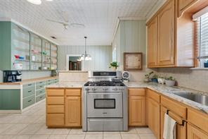 233 E High Street - Photo 10