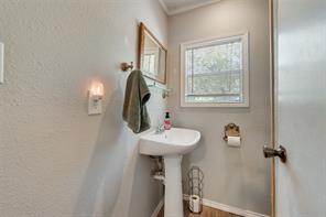 233 E High Street - Photo 29