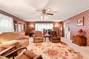 105 Virginia - Photo 3