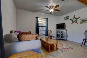 206 County Road 1767 - Photo 14