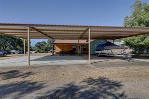 206 County Road 1767 - Photo 3
