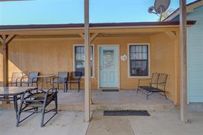 206 County Road 1767 - Photo 4