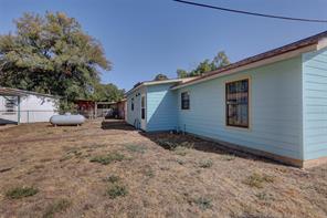 206 County Road 1767 - Photo 5