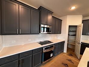 136 Pheasant Run Drive - Photo 3