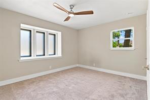 612 Simpson Terrace - Photo 15