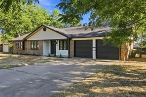 612 Simpson Terrace - Photo 2