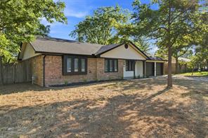 612 Simpson Terrace - Photo 3