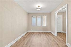 612 Simpson Terrace - Photo 5
