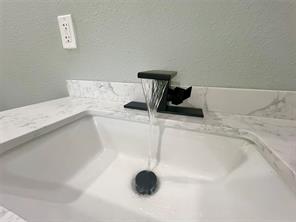 206 Vine Street - Photo 27
