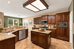 1204 Crestview Drive - Photo 11