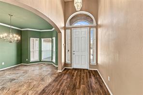 1204 Crestview Drive - Photo 2
