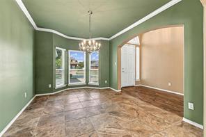 1204 Crestview Drive - Photo 4