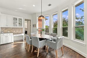 614 Castle Creek Drive - Photo 16