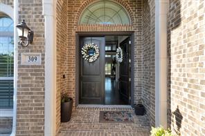 309 Saint Tropez Drive - Photo 2
