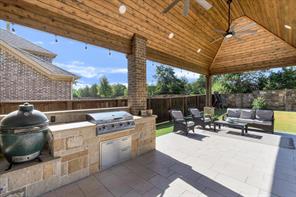 309 Saint Tropez Drive - Photo 4
