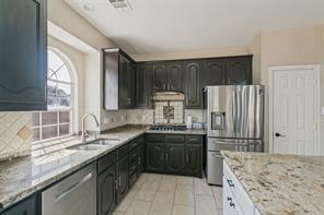 324 Ambrose Drive - Photo 11