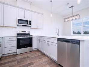 712 N Sycamore - Photo 10