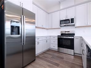 712 N Sycamore - Photo 12