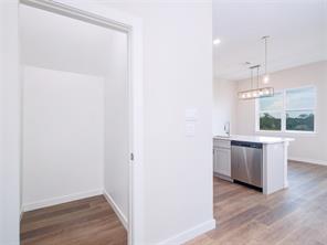712 N Sycamore - Photo 4