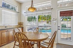 821 Shorewood Drive - Photo 10