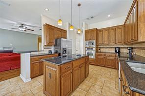 821 Shorewood Drive - Photo 7