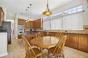 821 Shorewood Drive - Photo 9