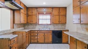 813 Chaparral Court - Photo 3