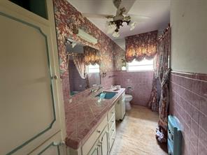 1016 Usher Street - Photo 12