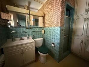 1016 Usher Street - Photo 9