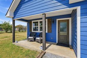 61 Lee Boulevard - Photo 4