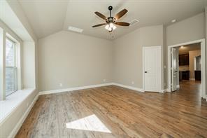 920 Bald Cypress Drive - Photo 10