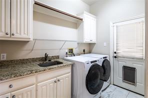 926 Laguna Drive - Photo 16
