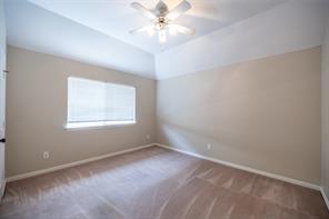 926 Laguna Drive - Photo 35