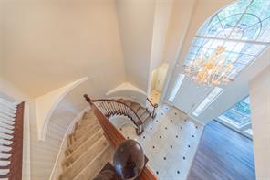 926 Laguna Drive - Photo 36